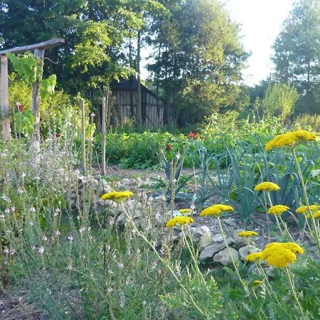 Le Du Pré Dorė Сasa de vacaciones